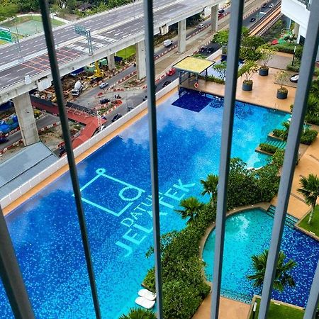 10Mins To Klcc W Lrt+Mall+Netflix Muji Urban Kuala Lumpur Extérieur photo
