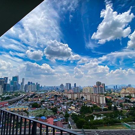 10Mins To Klcc W Lrt+Mall+Netflix Muji Urban Kuala Lumpur Extérieur photo