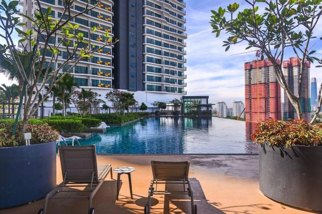 10Mins To Klcc W Lrt+Mall+Netflix Muji Urban Kuala Lumpur Extérieur photo