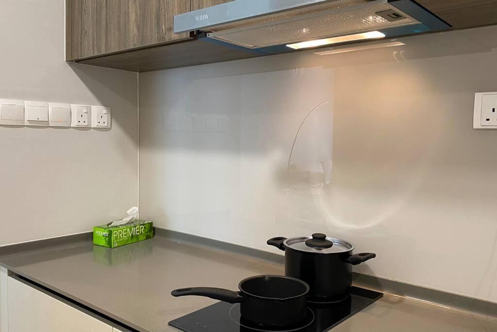 10Mins To Klcc W Lrt+Mall+Netflix Muji Urban Kuala Lumpur Extérieur photo